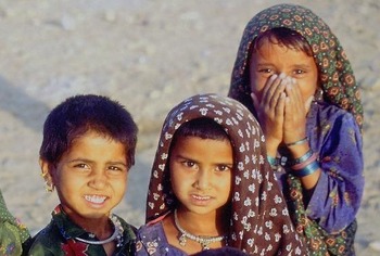 В Пакистане в школу не ходят 58 процентов девочек в возрасте от 12 до 15 лет