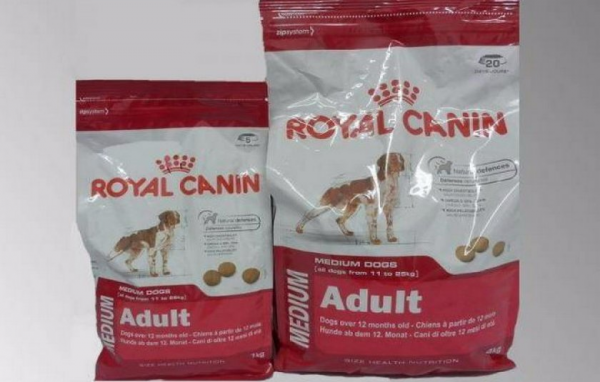 Почему владельцы собак выбирают и покупают корм Роял Канин