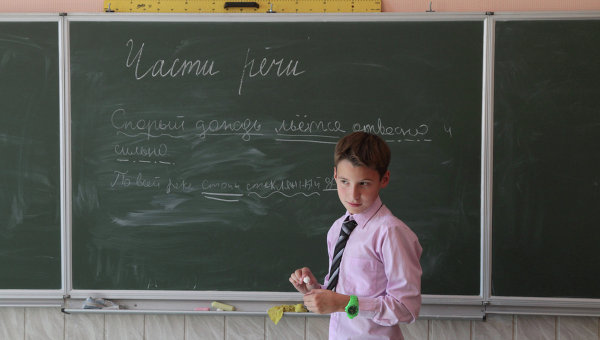В школах не хватает уроков русского языка?