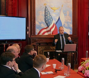 В помещении российского посольства в США прошел симпозиум ученых и чиновников сферы образования
