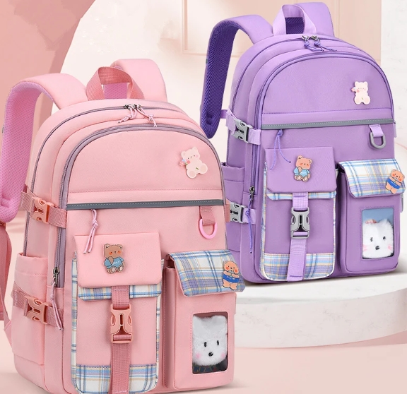 Практичные и стильные: Лучшие школьные рюкзаки для девочек