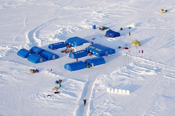 Россияне создают дрейфующую станцию у Северного полюса 