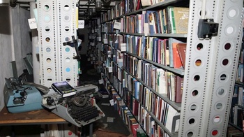 Специалисты подсчитали, что на восстановление книг, которые пострадали во время пожара в библиотеке ИНИОН, уйдет как минимум 150 лет