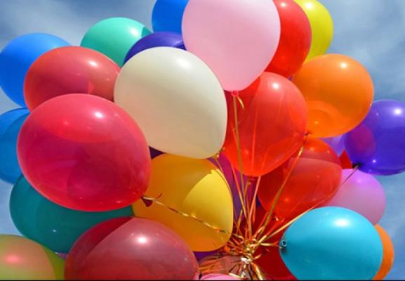 Доставка шаров на день рождения в Москве
