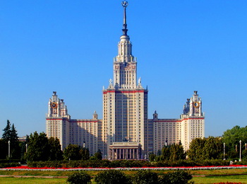 Здание МГУ