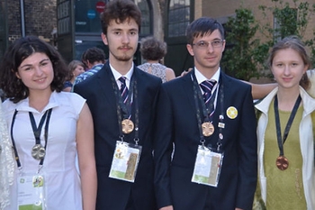 Сборная РФ завоевала 4 медали на Международной олимпиаде школьников по биологии