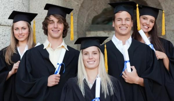 Стоит ли получать диплом о высшем образовании?